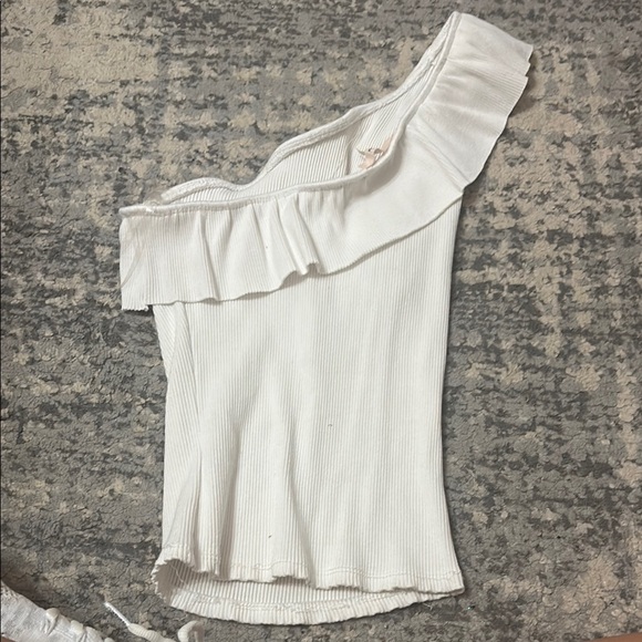 White One-Shoulder Ruffle Top - Picture 3 of 3